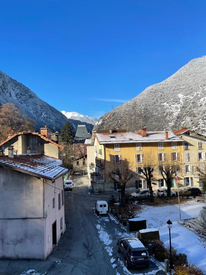 La Montagnette L Oursson Chambre Maison En Travaux De 10H A 17H 무티에 외부 사진