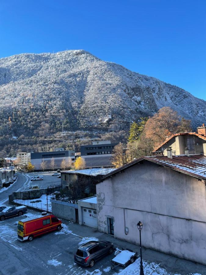 La Montagnette L Oursson Chambre Maison En Travaux De 10H A 17H 무티에 외부 사진